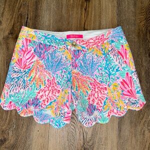 Lilly Pulitzer Buttercup Scallop Hem Short